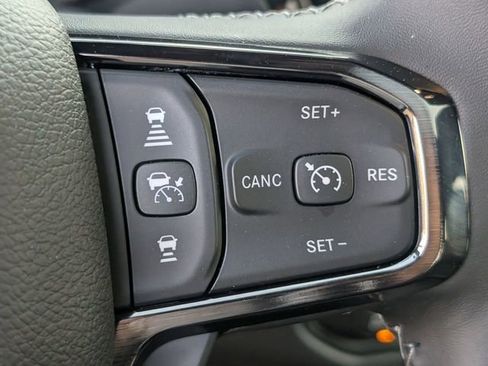 New 2026 RAM 2500 Limited AWD/4WD image 17