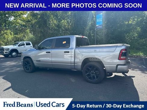 Used 2023 RAM 1500 Laramie AWD/4WD image 4