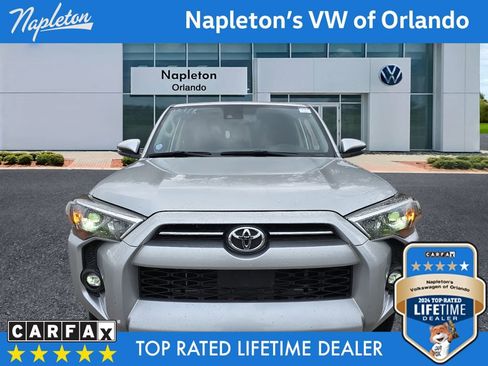 Used 2024 Toyota 4Runner SR5 Premium image 2