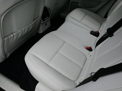 Certified 2026 Porsche Macan GTS AWD/4WD image 15