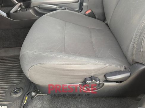 Used 2019 Toyota Tacoma TRD Off-Road image 25