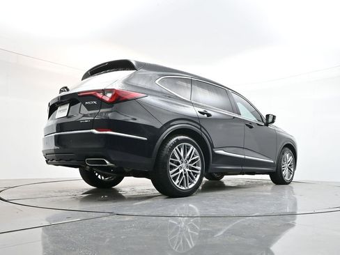 Used 2023 Acura MDX SH-AWD w/ Advance Package image 35