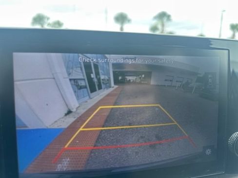 Used 2022 Hyundai Santa Fe SEL FWD image 31