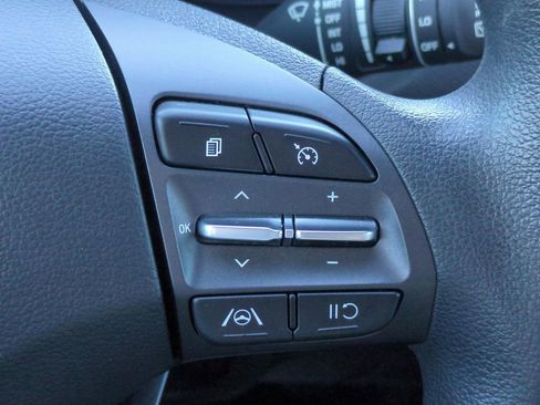 Certified 2023 Hyundai Kona SEL image 12