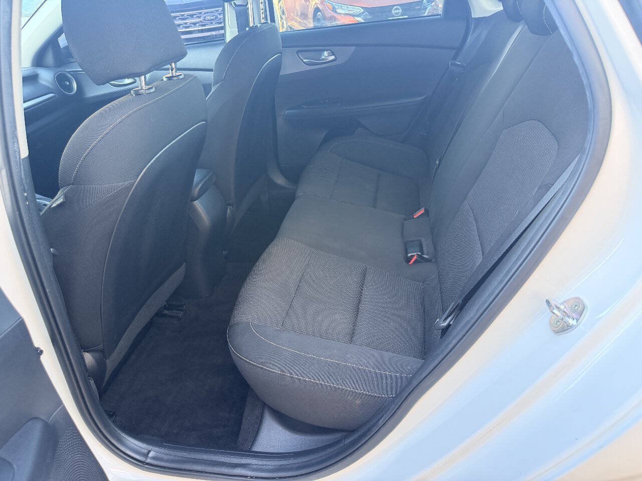 Used 2021 Kia Forte LXS FWD image 23