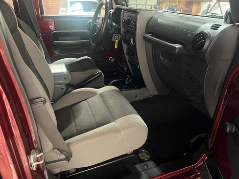 Used 2007 Jeep Wrangler Unlimited X image 22
