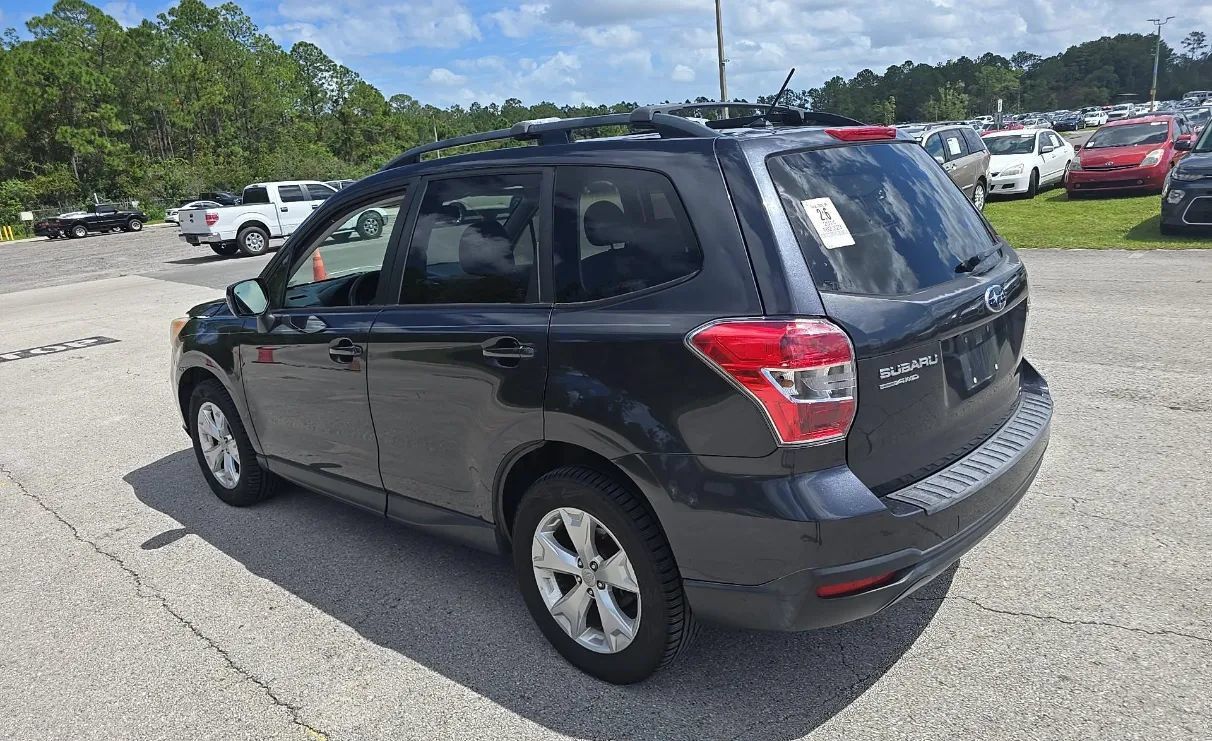 Used 2014 Subaru Forester 2.5i Premium w/ Popular Package #2 AWD/4WD image 6