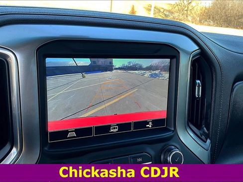 Used 2021 Chevrolet Silverado 1500 LT Trail Boss w/ Convenience Package II image 14