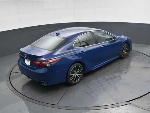 Used 2023 Toyota Camry SE w/ Cold Weather Package image 42