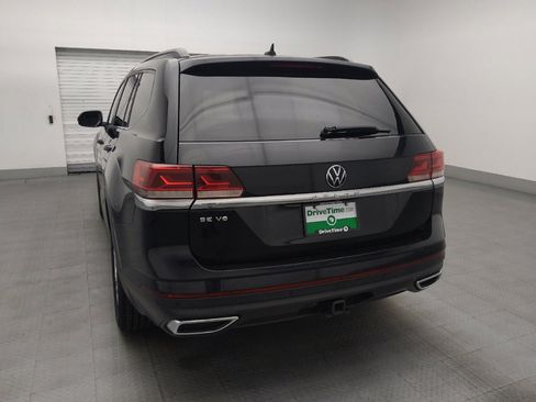 Used 2021 Volkswagen Atlas SE w/ Panoramic Sunroof Package FWD image 6