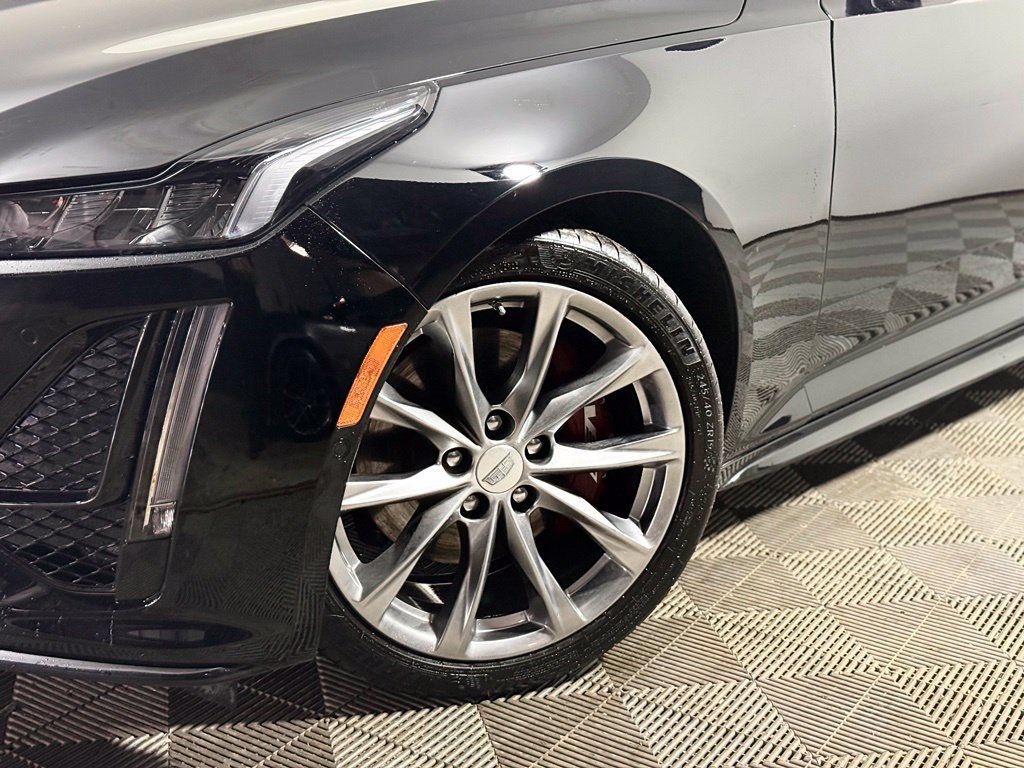 Used 2023 Cadillac CT5 V RWD image 2
