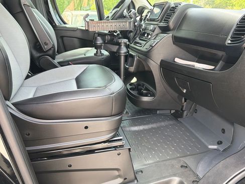 Used 2023 RAM ProMaster 1500 w/ Premium Appearance Group FWD image 13