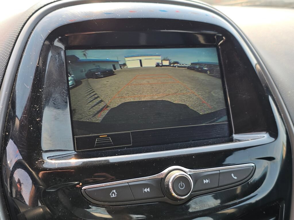 Used 2019 Chevrolet Spark ACTIV FWD image 29