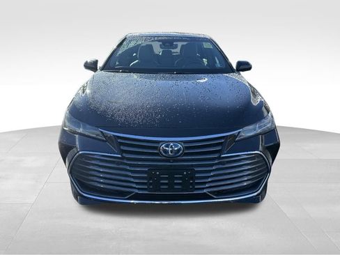 Used 2020 Toyota Avalon Limited w/ Advanced Safety Package image 2