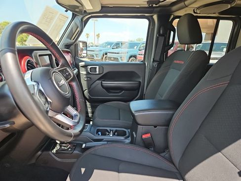 Used 2021 Jeep Wrangler Unlimited Rubicon AWD/4WD image 13
