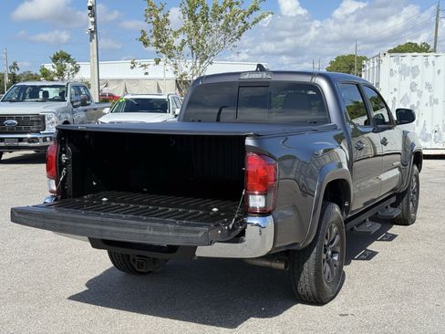 Used 2020 Toyota Tacoma SR5 image 13