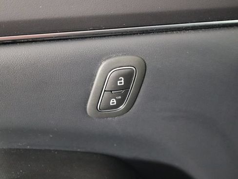 Used 2022 Ford Mustang Mach-E Select AWD/4WD image 22