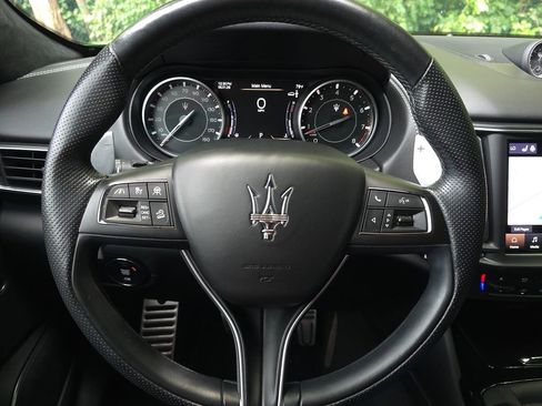 Used 2023 Maserati Levante Modena AWD/4WD image 30