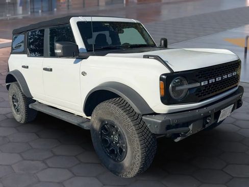 Used 2022 Ford Bronco Wildtrak AWD/4WD image 7
