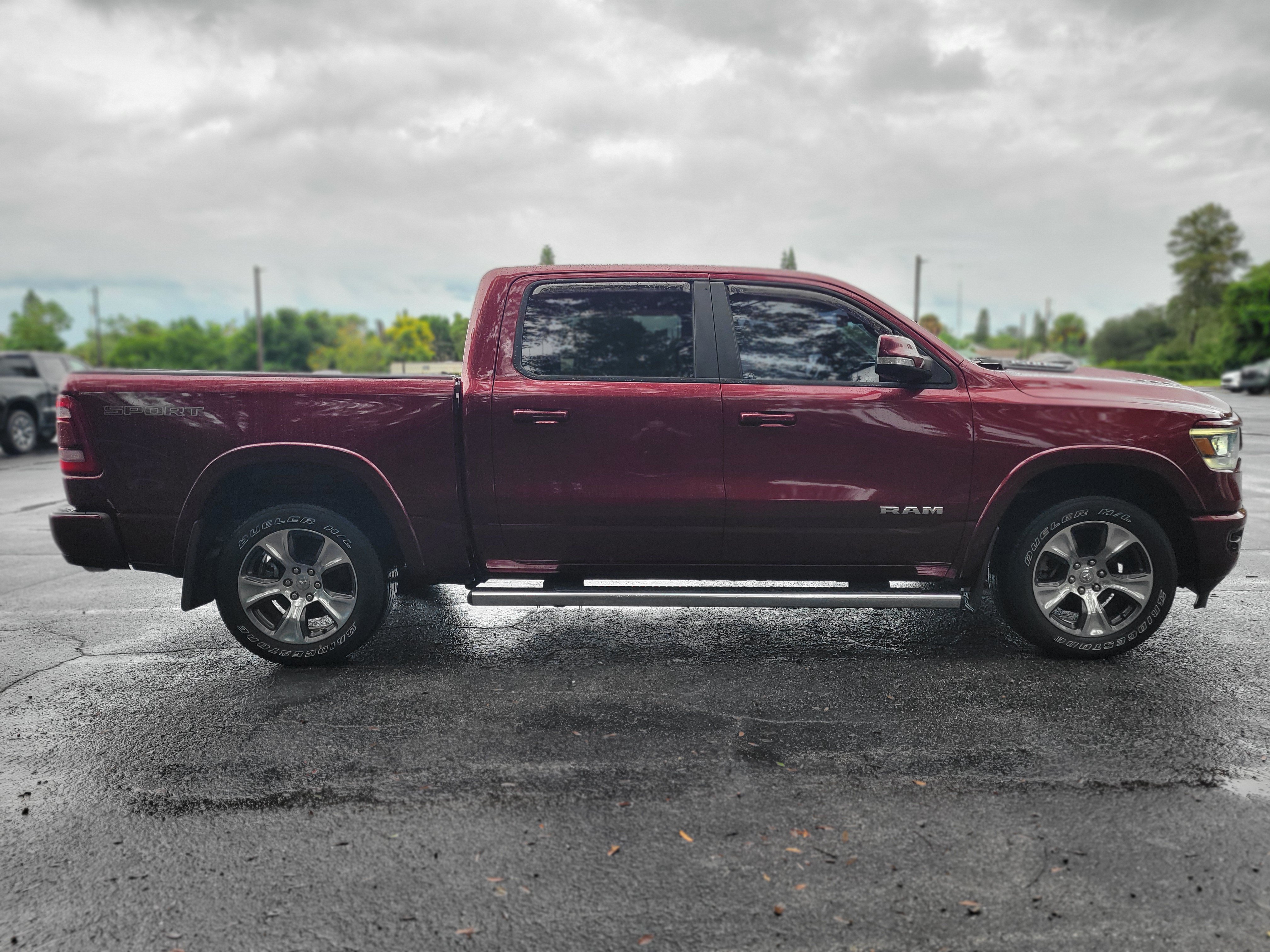 Used 2022 RAM 1500 Laramie AWD/4WD image 4