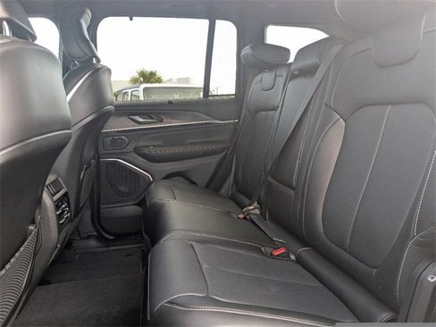 New 2025 Jeep Grand Cherokee Overland w/ Adv Protech Group III image 15