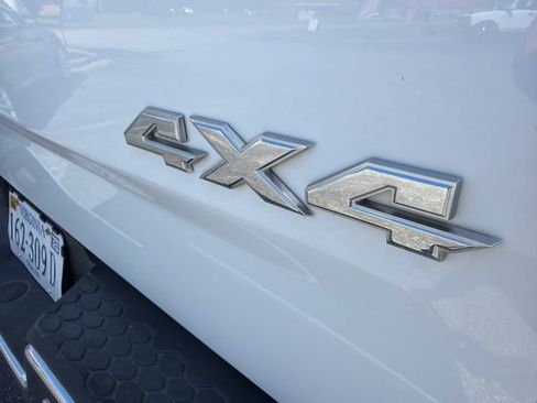 Used 2019 RAM 1500 Classic SLT w/ Protection Group AWD/4WD image 30