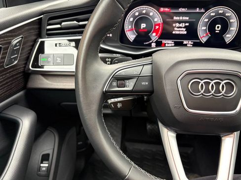 Used 2021 Audi Q8 Premium w/ Black Optic Package AWD/4WD image 21