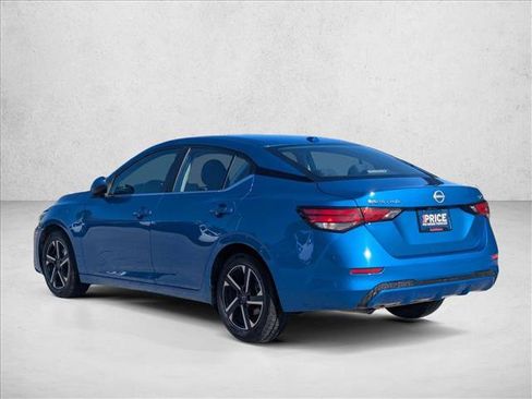 Used 2024 Nissan Sentra SV image 7