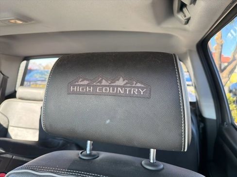 Used 2018 Chevrolet Silverado 2500 High Country w/ Duramax Plus Package image 24