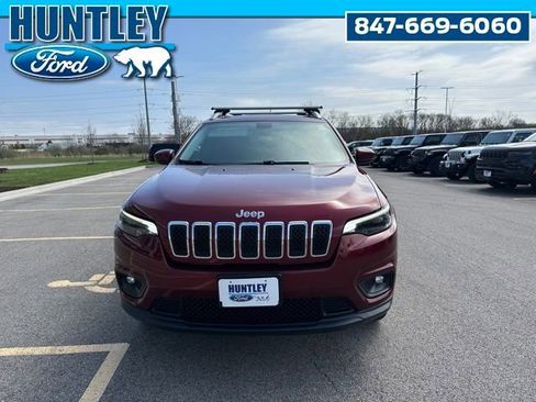 Used 2019 Jeep Cherokee Latitude w/ Cold Weather Group AWD/4WD image 21