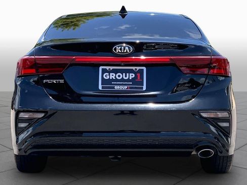Used 2021 Kia Forte LXS FWD image 5