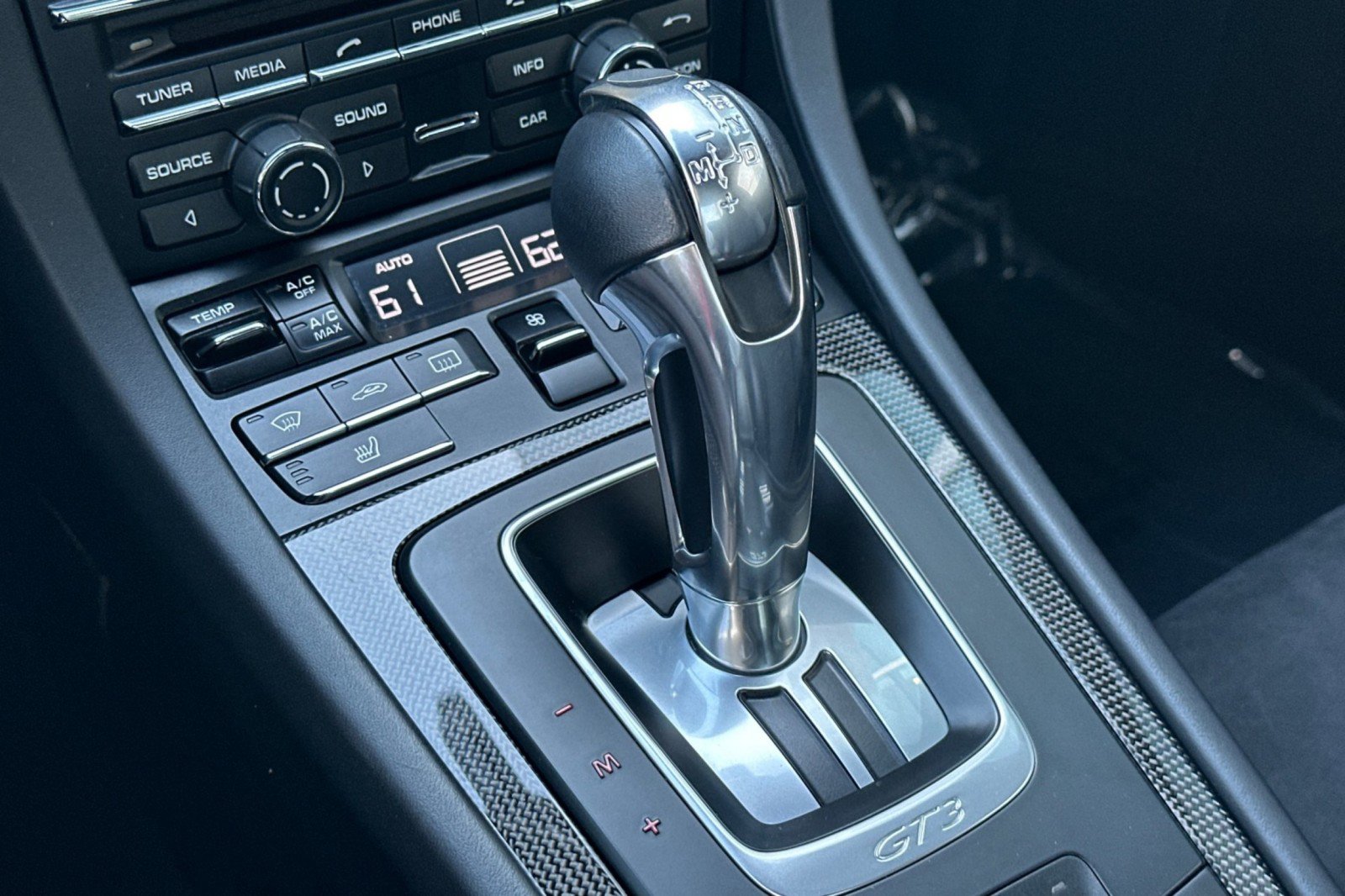 Certified 2016 Porsche 911 GT3 RWD image 21