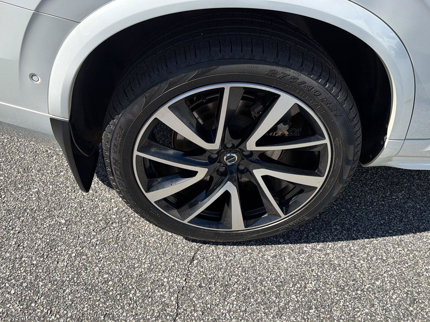 Used 2023 Volvo XC90 B6 Plus w/ Protection Package Premier AWD/4WD image 40