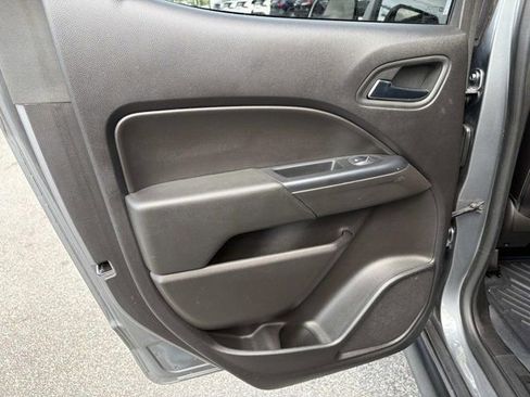 Used 2019 Chevrolet Colorado ZR2 AWD/4WD image 12
