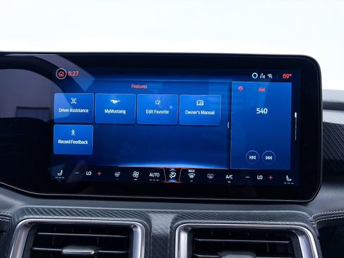 Used 2025 Ford Mustang GT Premium RWD image 25
