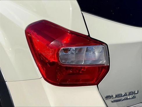 Used 2015 Subaru Crosstrek 2.0i Premium w/ Moonroof Package AWD/4WD image 22