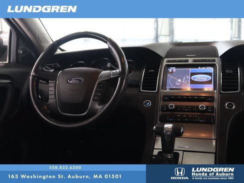 Used 2011 Ford Taurus Limited w/ 302A Rapid Spec Order Code FWD image 4