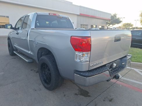 Used 2011 Toyota Tundra 2WD Double Cab image 4