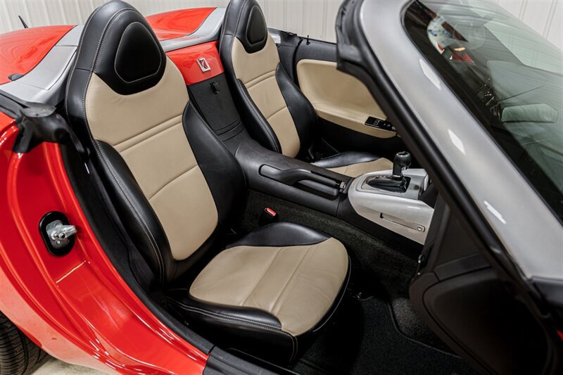 Used 2007 Saturn Sky w/ Premium Trim Pkg RWD image 24
