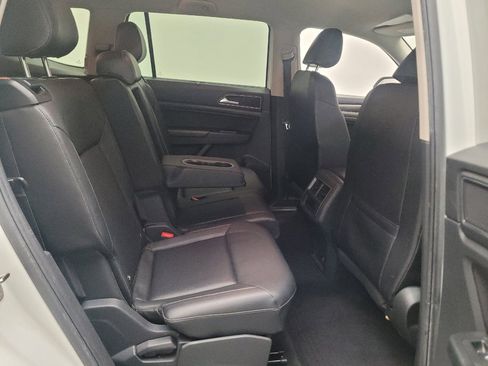 Used 2019 Volkswagen Atlas SE FWD image 19