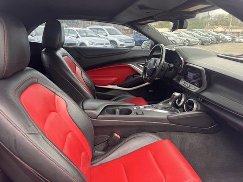 Used 2020 Chevrolet Camaro LT w/ RS Package RWD image 19