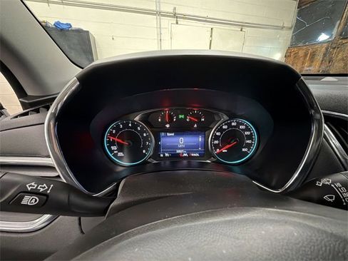 Certified 2024 Chevrolet Equinox LT w/ LPO, Floor Liner Package image 12