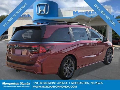 New 2026 Honda Odyssey Touring image 6