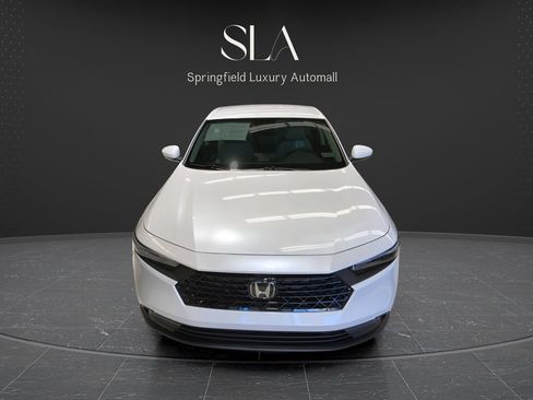 Used 2025 Honda Accord LX image 3