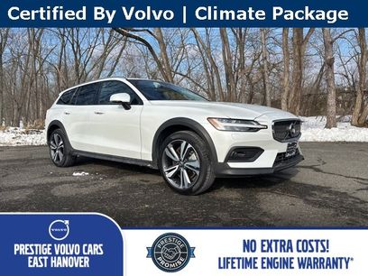 Certified 2025 Volvo V60 B5 Cross Country Plus
