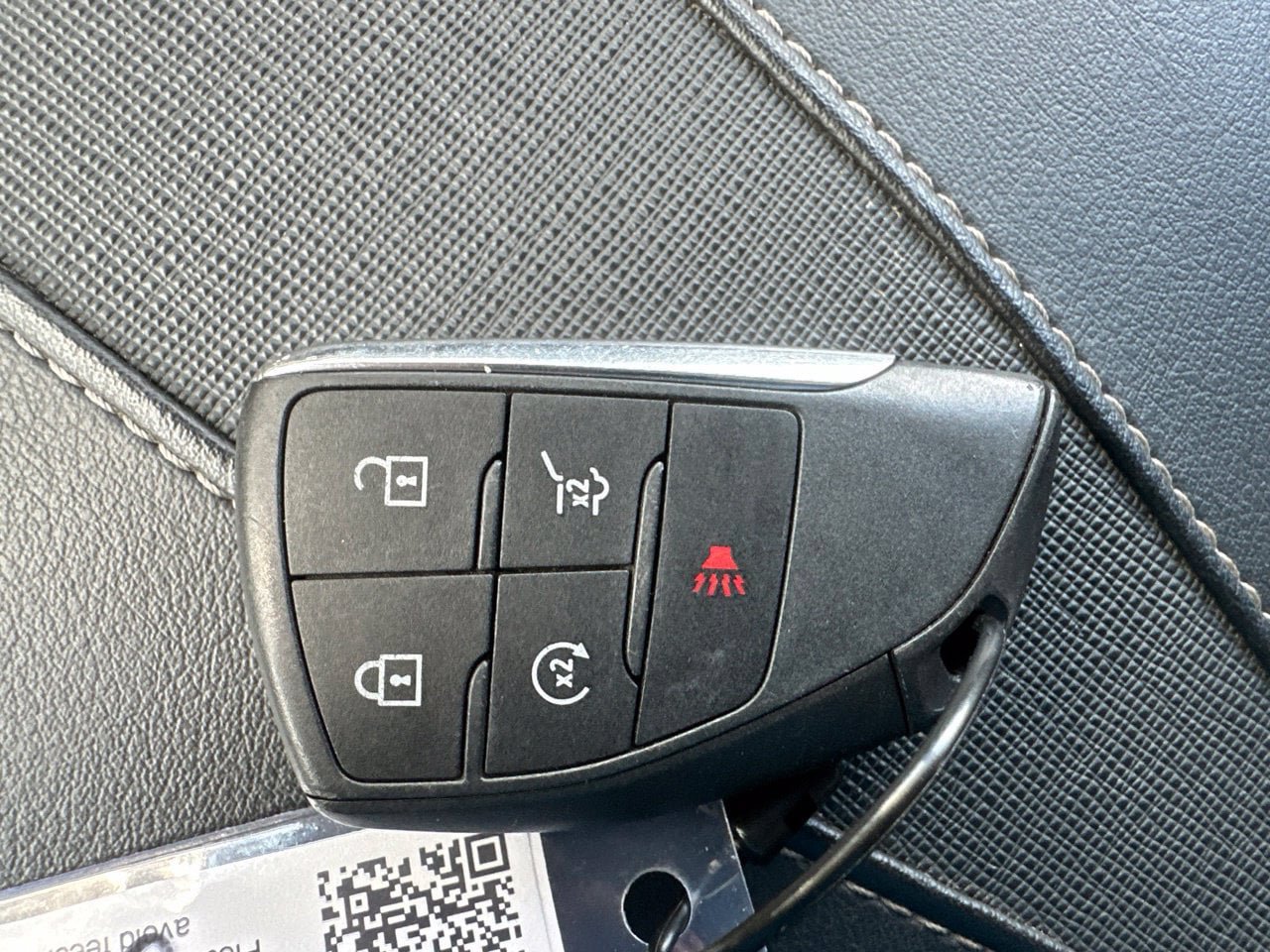 Used 2025 Buick Enclave Preferred FWD image 28