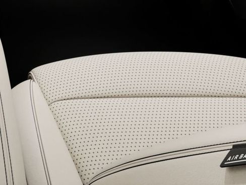 Used 2026 Genesis GV70 2.5T image 16