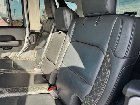 Certified 2021 Jeep Wrangler Unlimited Sahara image 19