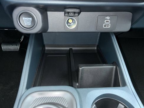 New 2025 Ford Maverick XLT w/ XLT Luxury Package image 37