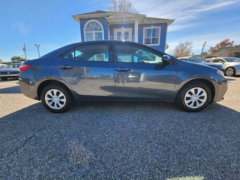 Used 2016 Toyota Corolla LE image 6